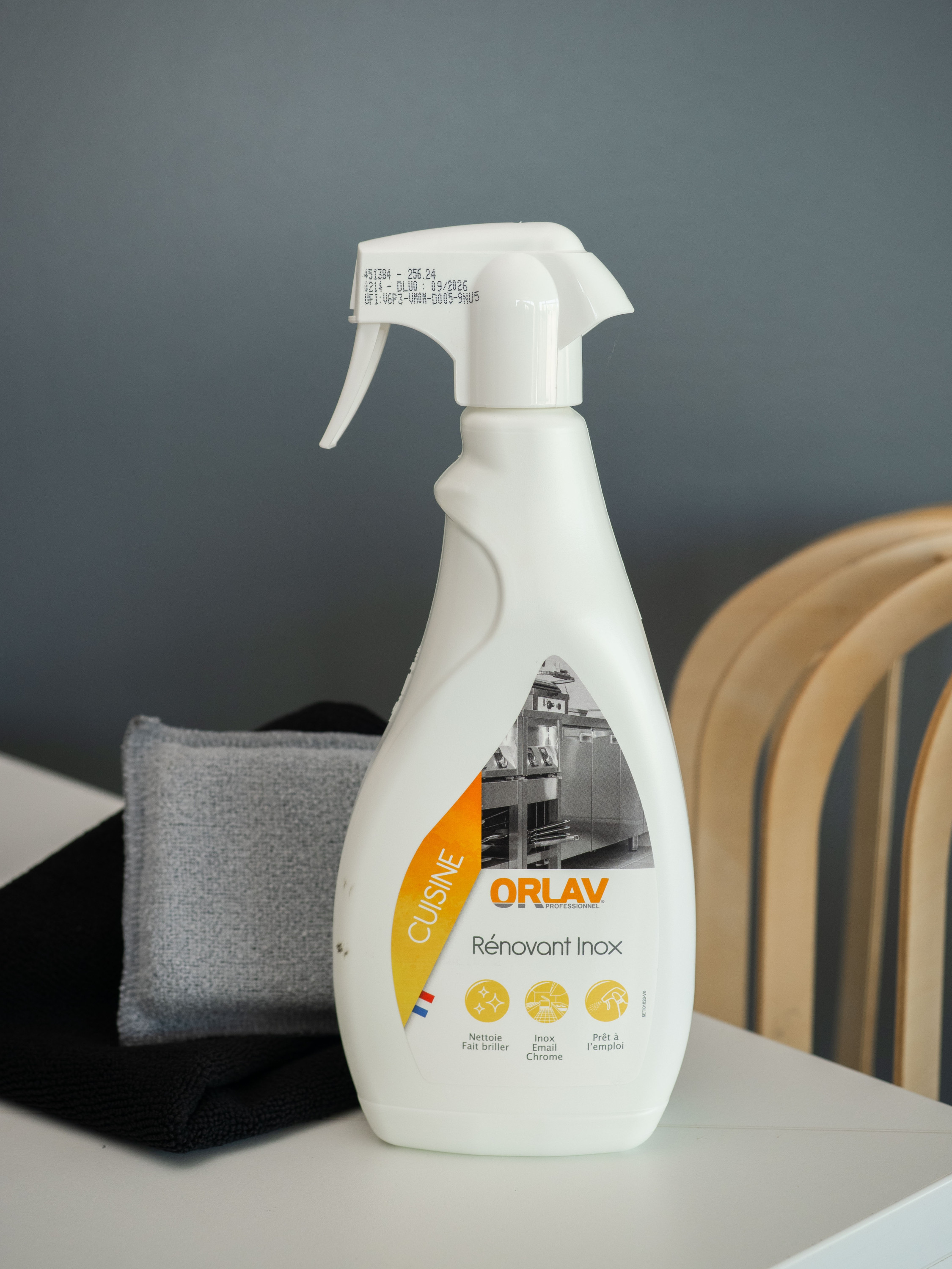 ORLAV - 214 - Rénovant Inox ORLAV - 214 - Rénovant Inox